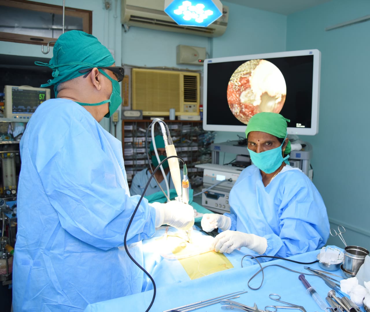 Dr. Rohidas' Centre for Minimally Invasive Spine & Neurosurgery - www.rohidas-endospine.com